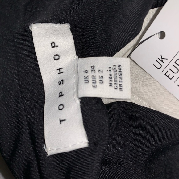 SOLD❗️2/$10 NWT Topshop Black Bandeau bra! - Picture 4 of 5